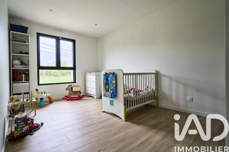 Maison - 210 m² - 6 pièces