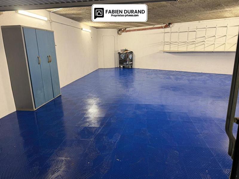 Parking / Garage - 46 m²
