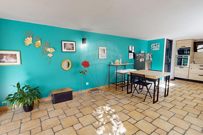 Maison - 96 m² - 5 pièces