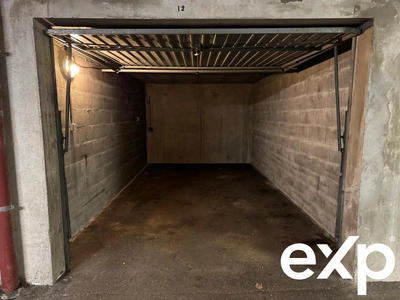 Parking / Garage - 15 m²