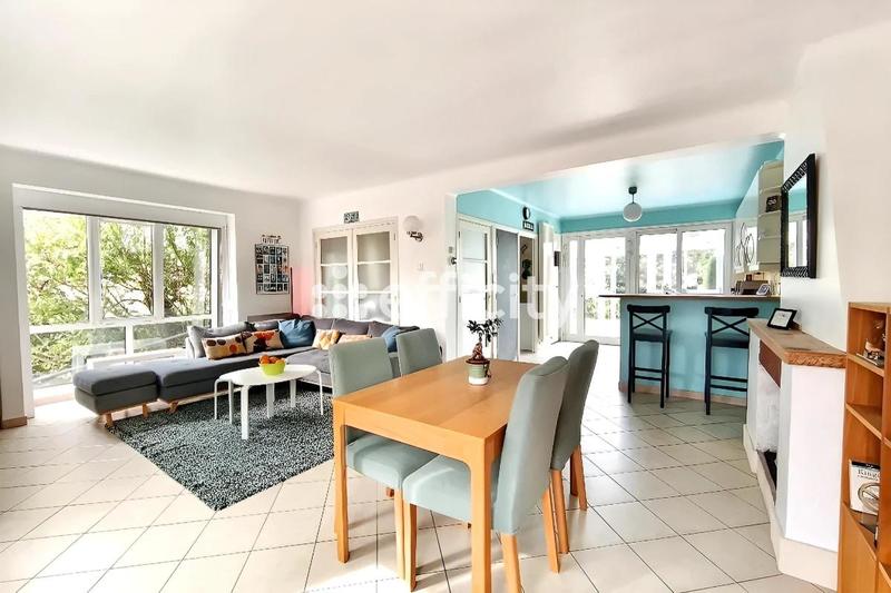 Maison - 122 m² - 5 pièces