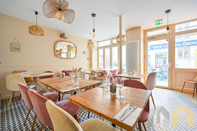 Local commercial - 95 m² - 3 pièces