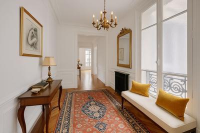 Appartement - 125 m² - 5 pièces