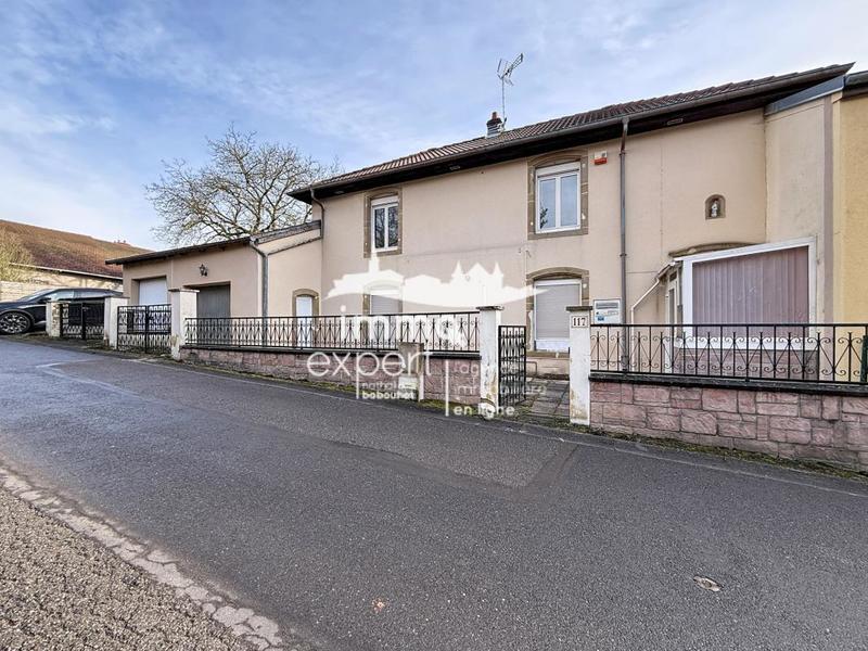 Maison - 95 m² - 3 pièces