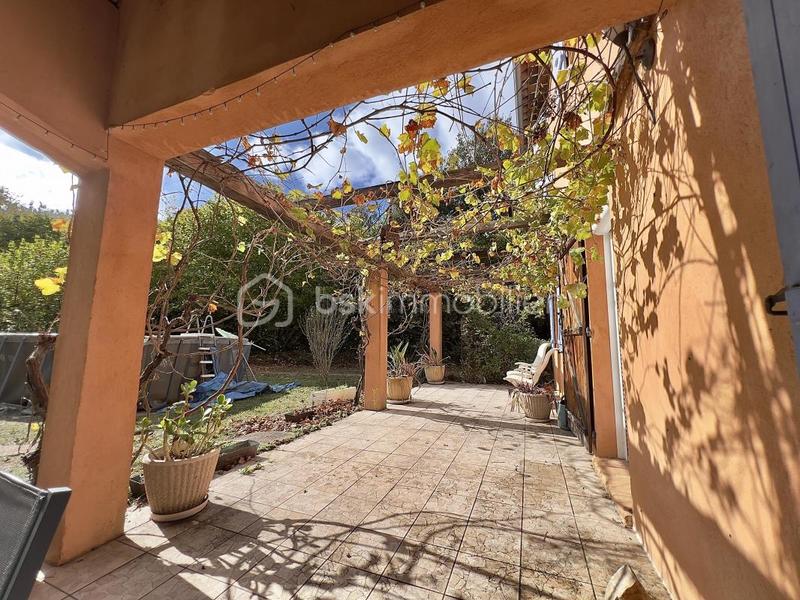 Maison traditionnelle - 126 m² - 5 pièces