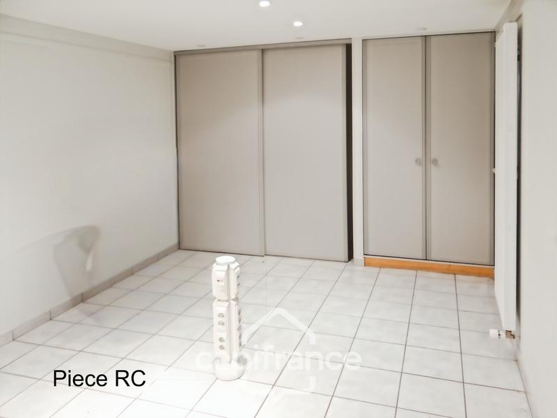 Bureau - 95 m² - 4 pièces