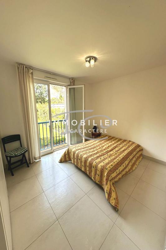 Appartement - 80 m² - 3 pièces