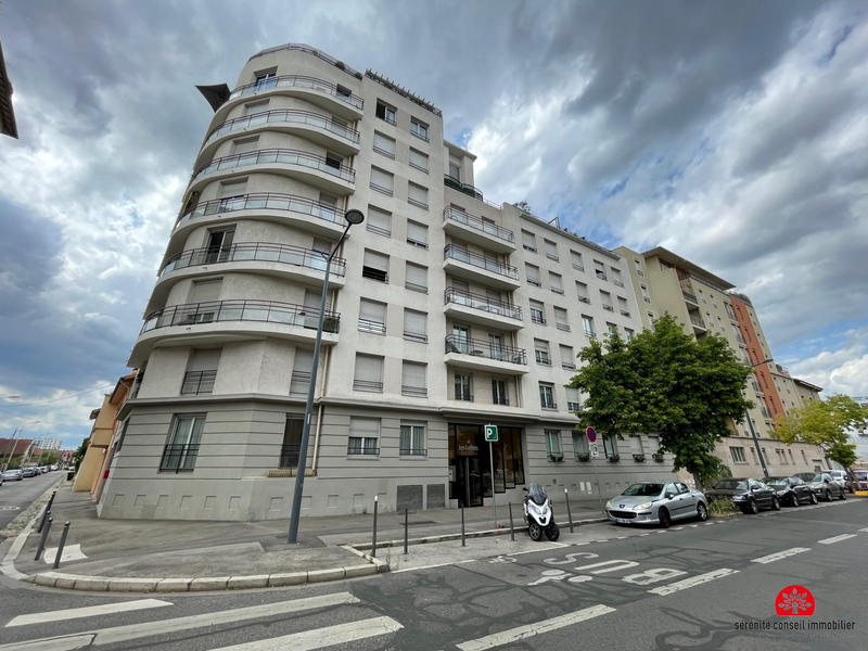 Appartement - 74 m² - 3 pièces