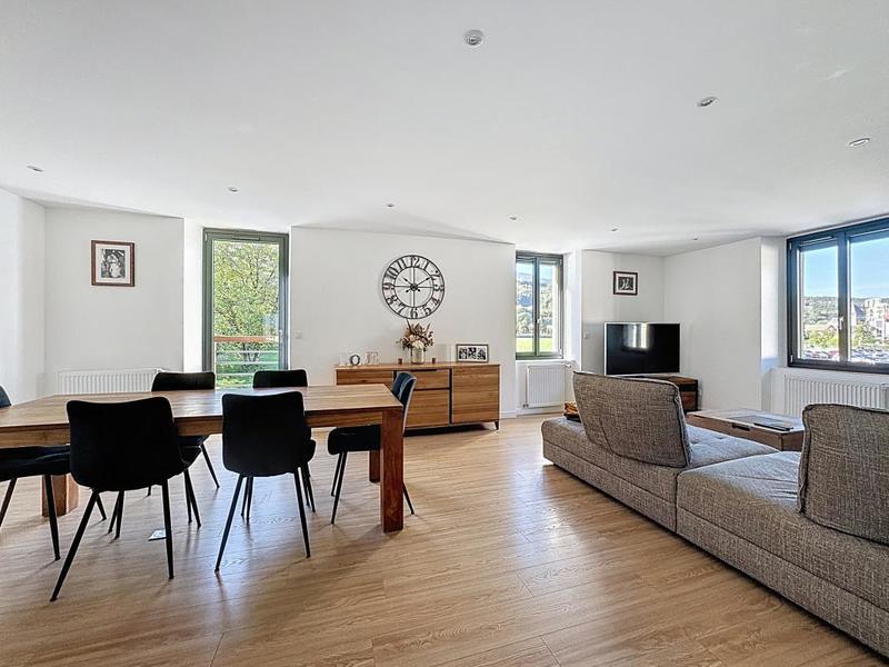 Appartement - 153 m² - 5 pièces