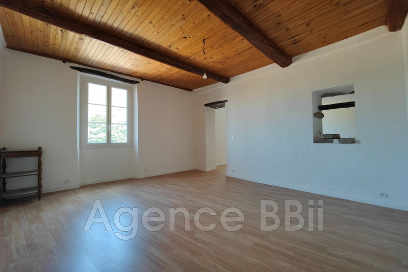 Appartement - 213 m² - 7 pièces