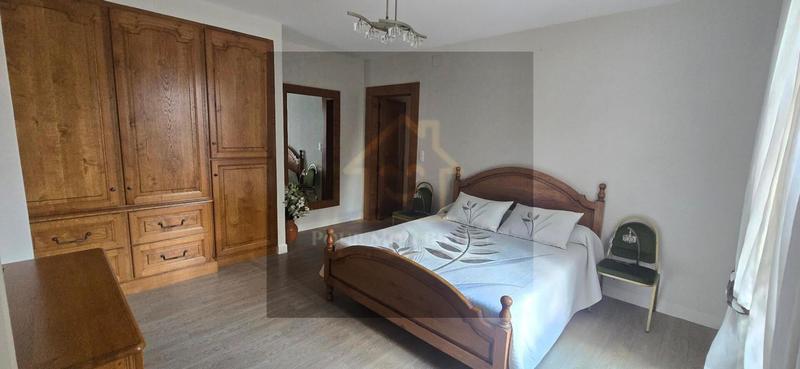 Hôtel particulier - 300 m² - 10 pièces