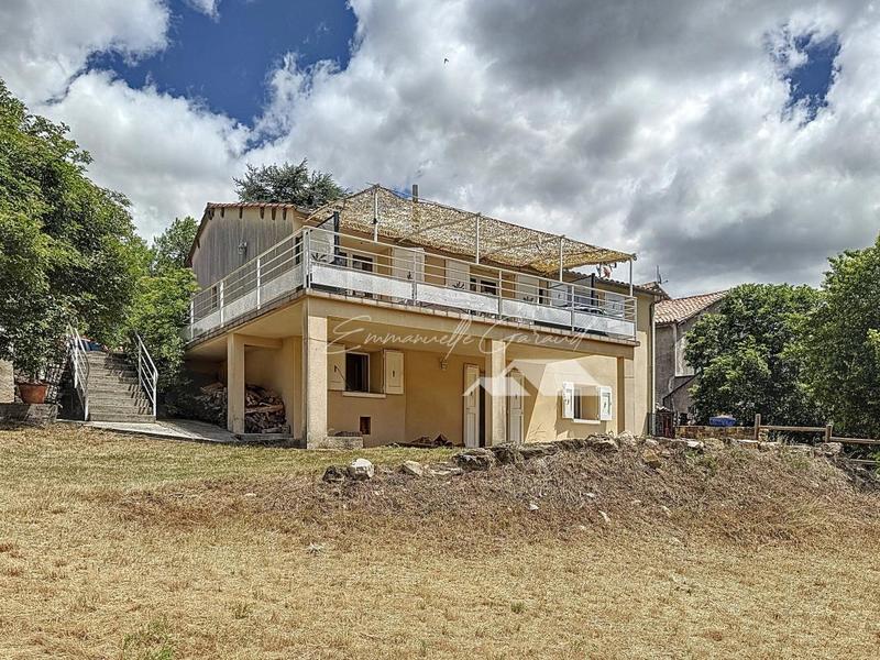 Maison - 85 m² - 5 pièces