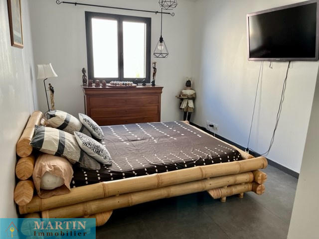 Villa - 200 m² - 6 pièces