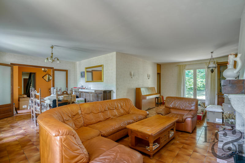 Maison - 190 m² - 10 pièces