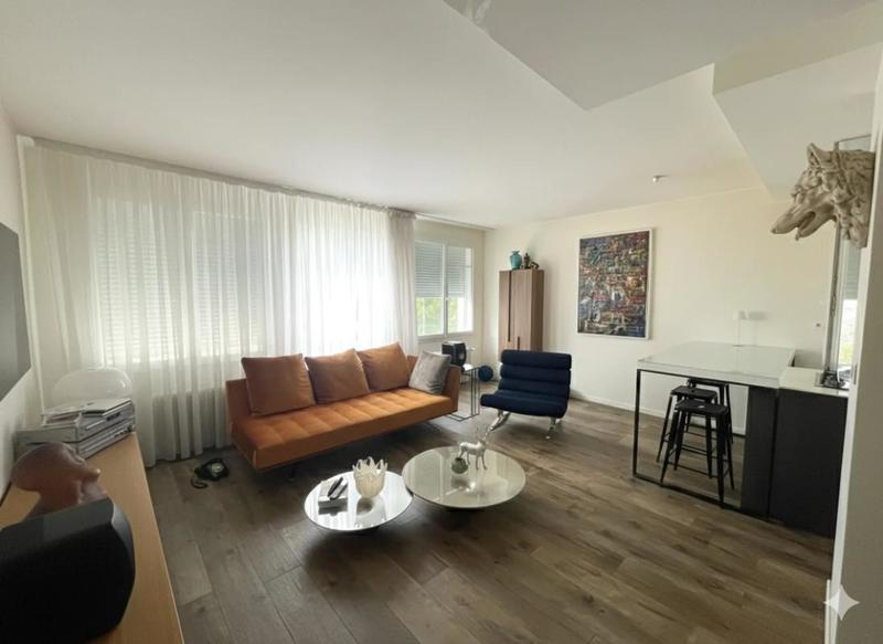 Propriété - 277 m² - 6 pièces