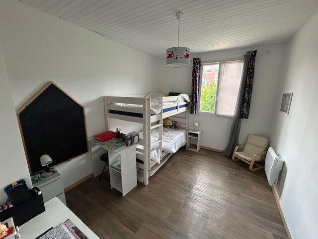 Maison - 122 m² - 7 pièces