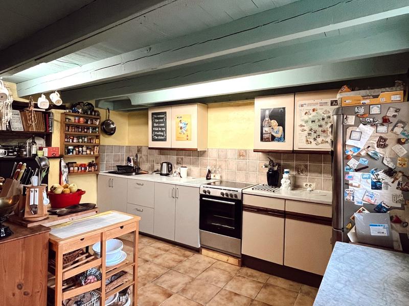 Maison traditionnelle - 194 m² - 7 pièces