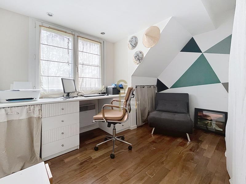 Maison - 111 m² - 5 pièces