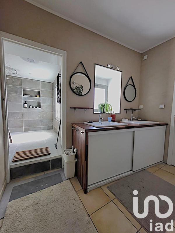 Maison - 194 m² - 7 pièces