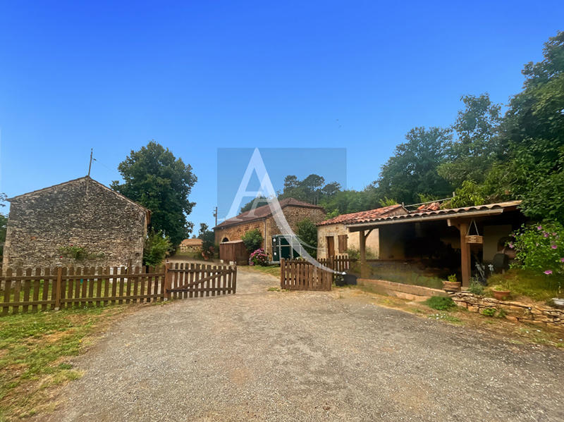 Maison - 91 m² - 5 pièces