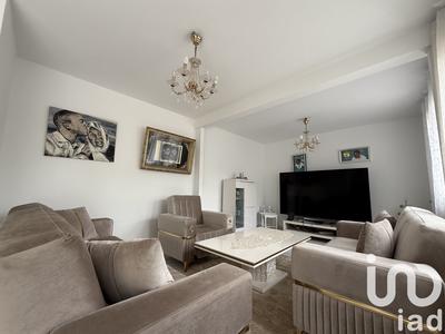 Maison - 154 m² - 9 pièces