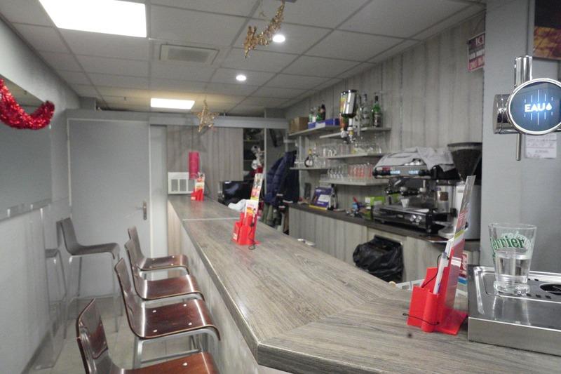 Local commercial - 65 m² - 3 pièces