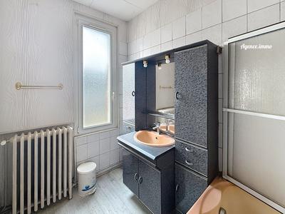 Maison - 97 m² - 4 pièces