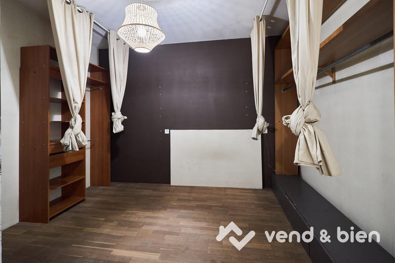 Appartement - 120 m² - 5 pièces