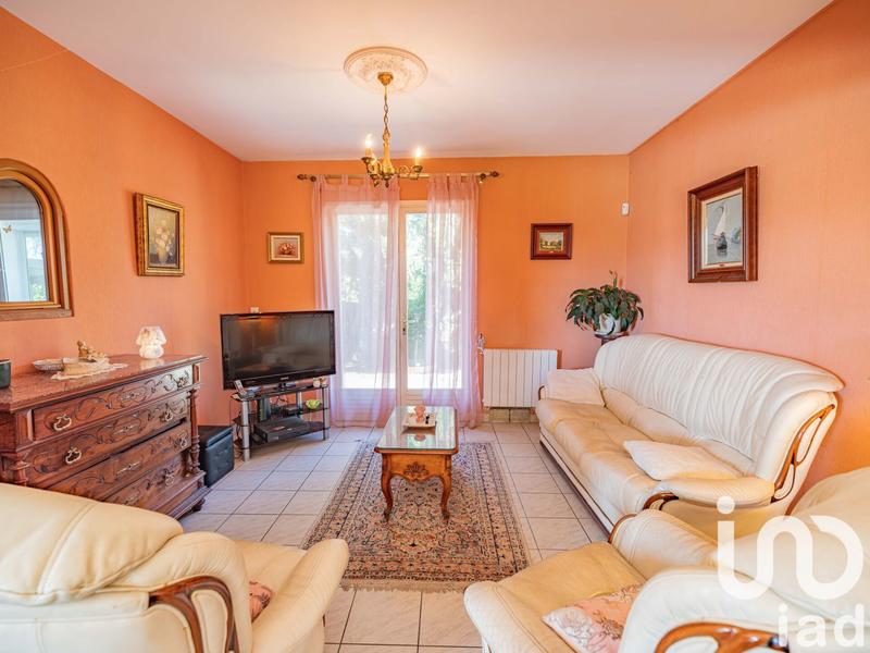 Maison - 230 m² - 7 pièces