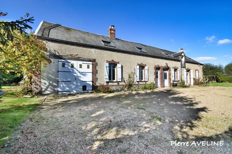 Maison - 242 m² - 7 pièces