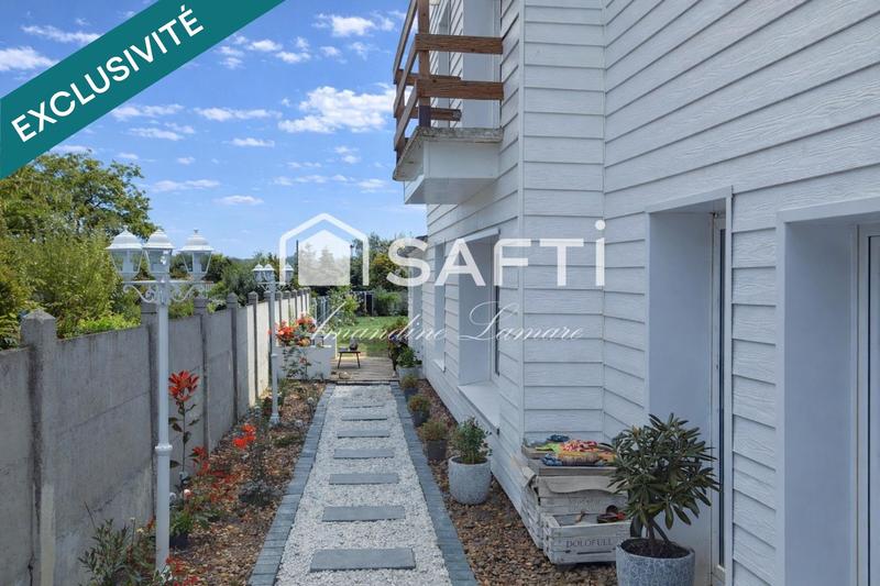 Maison - 111 m² - 8 pièces