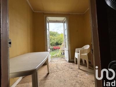 Maison de village - 303 m² - 6 pièces