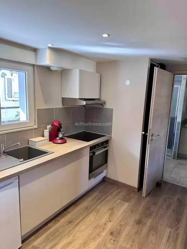 Immeuble - 110 m² - 6 pièces