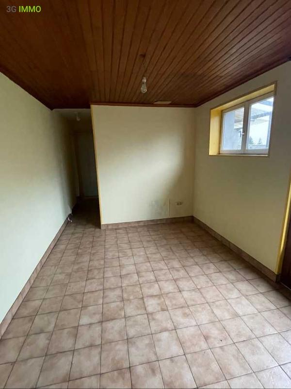 Immeuble - 130 m² - 6 pièces