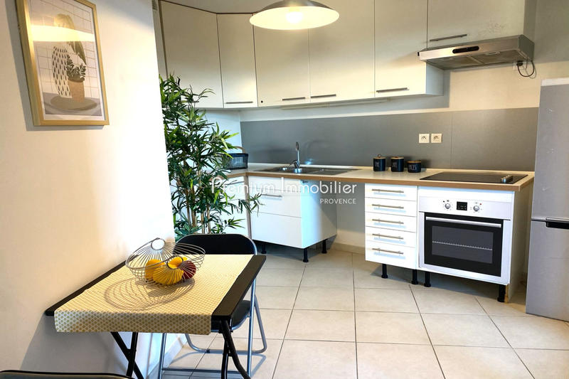 Appartement - 91 m² - 3 pièces