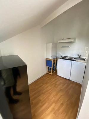 Studio - 17 m² - 1 pièce