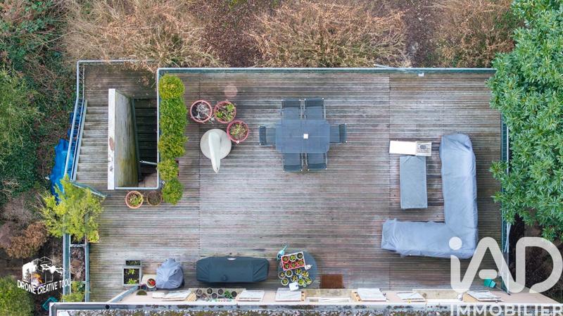 Maison de ville - 259 m² - 7 pièces