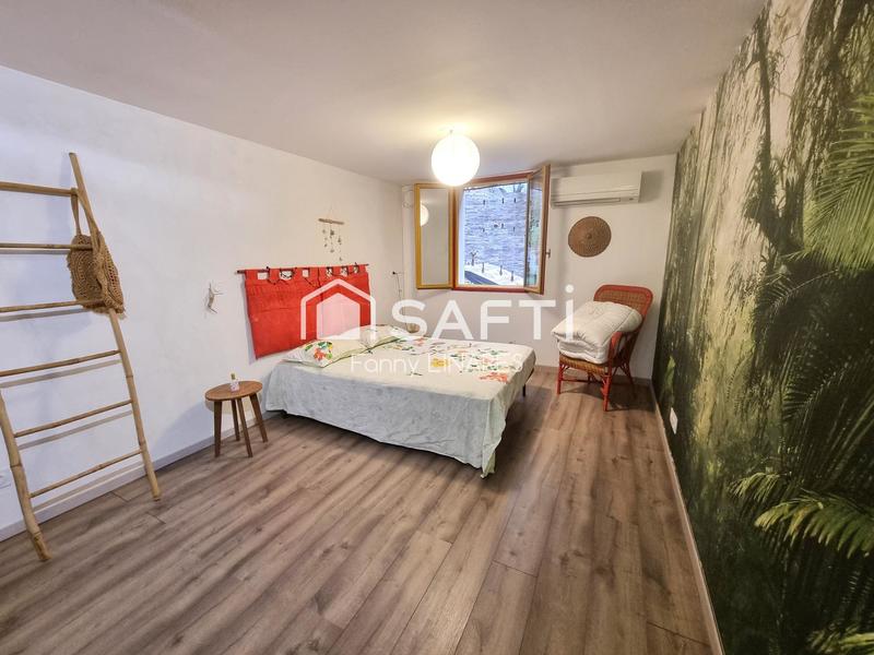 Maison - 105 m² - 4 pièces