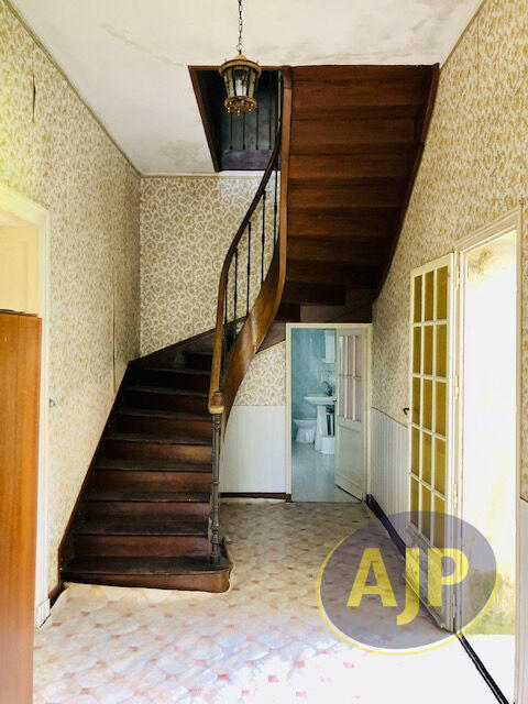 Maison bourgeoise - 230 m² - 5 pièces