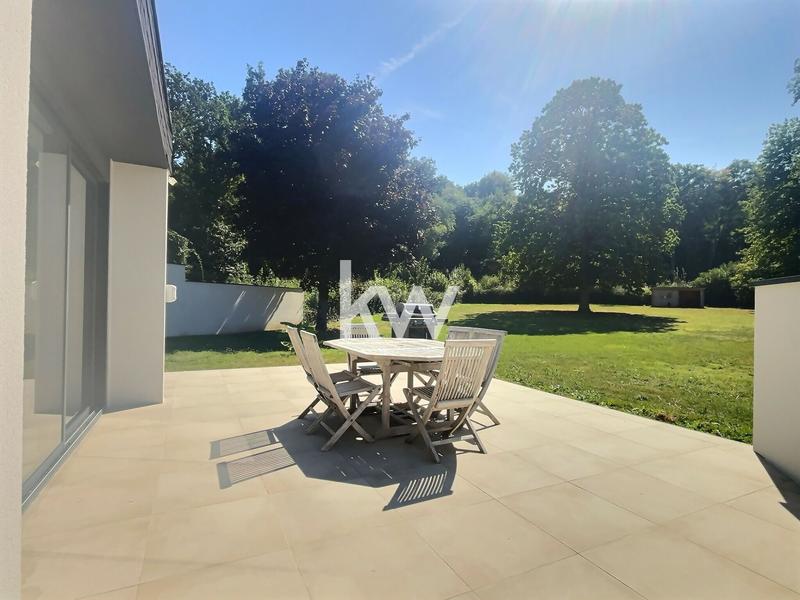 Maison d'architecte - 180 m² - 7 pièces