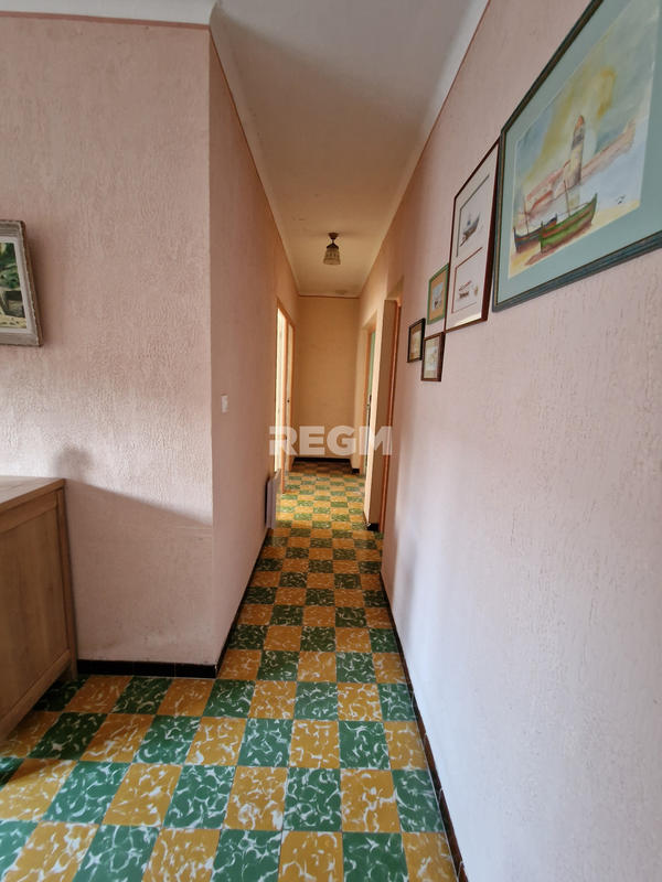 Villa - 150 m² - 8 pièces