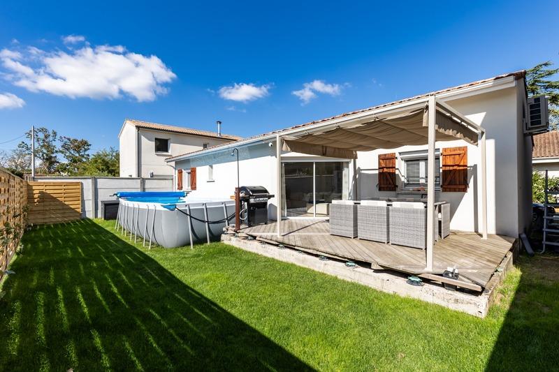 Maison - 90 m² - 4 pièces