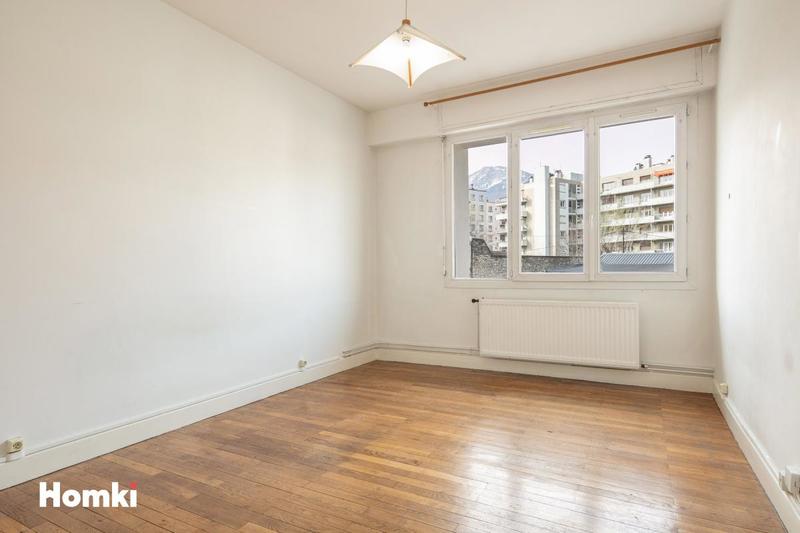 Appartement - 60 m² - 2 pièces