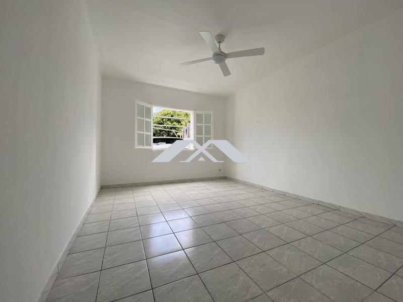 Appartement - 111 m² - 4 pièces