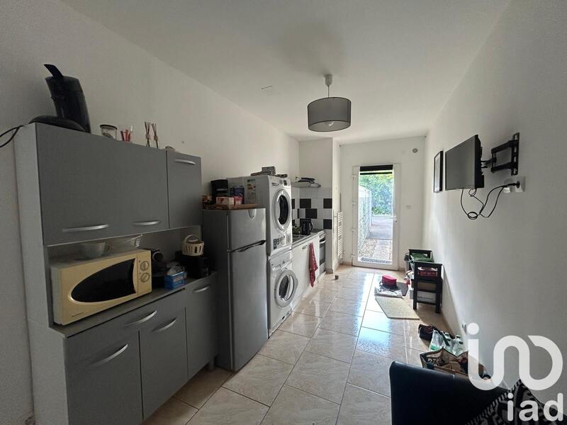 Maison - 257 m² - 8 pièces