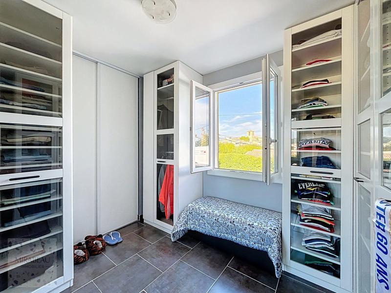 Villa - 103 m² - 5 pièces