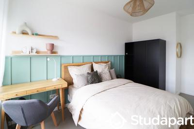 Chambre - 10 m² - 1 pièce