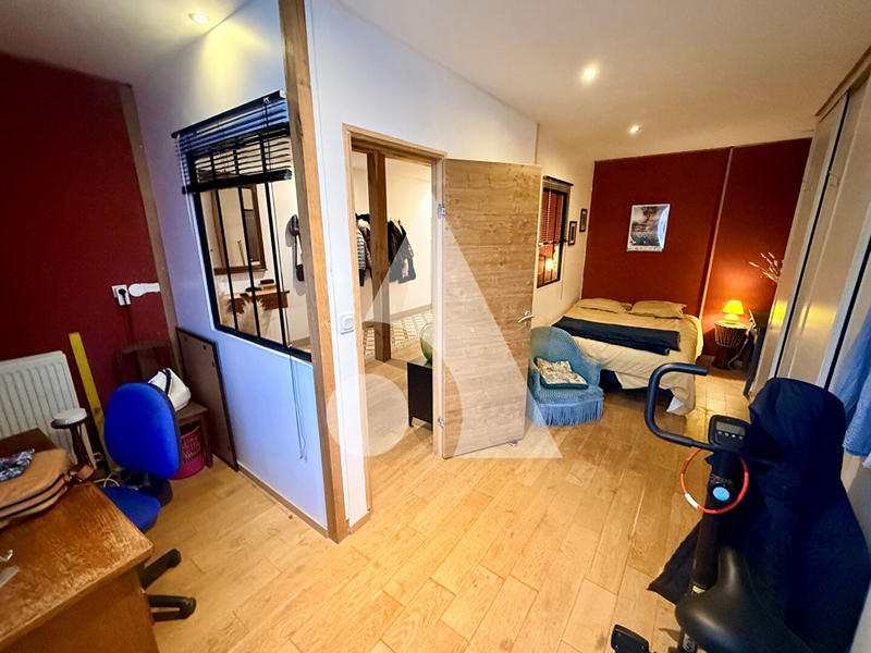 Maison - 176 m² - 6 pièces