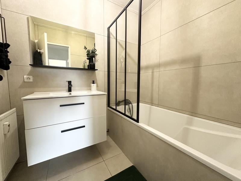 Appartement - 70 m² - 3 pièces