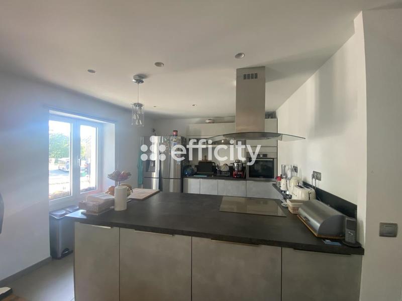 Appartement - 121 m² - 5 pièces